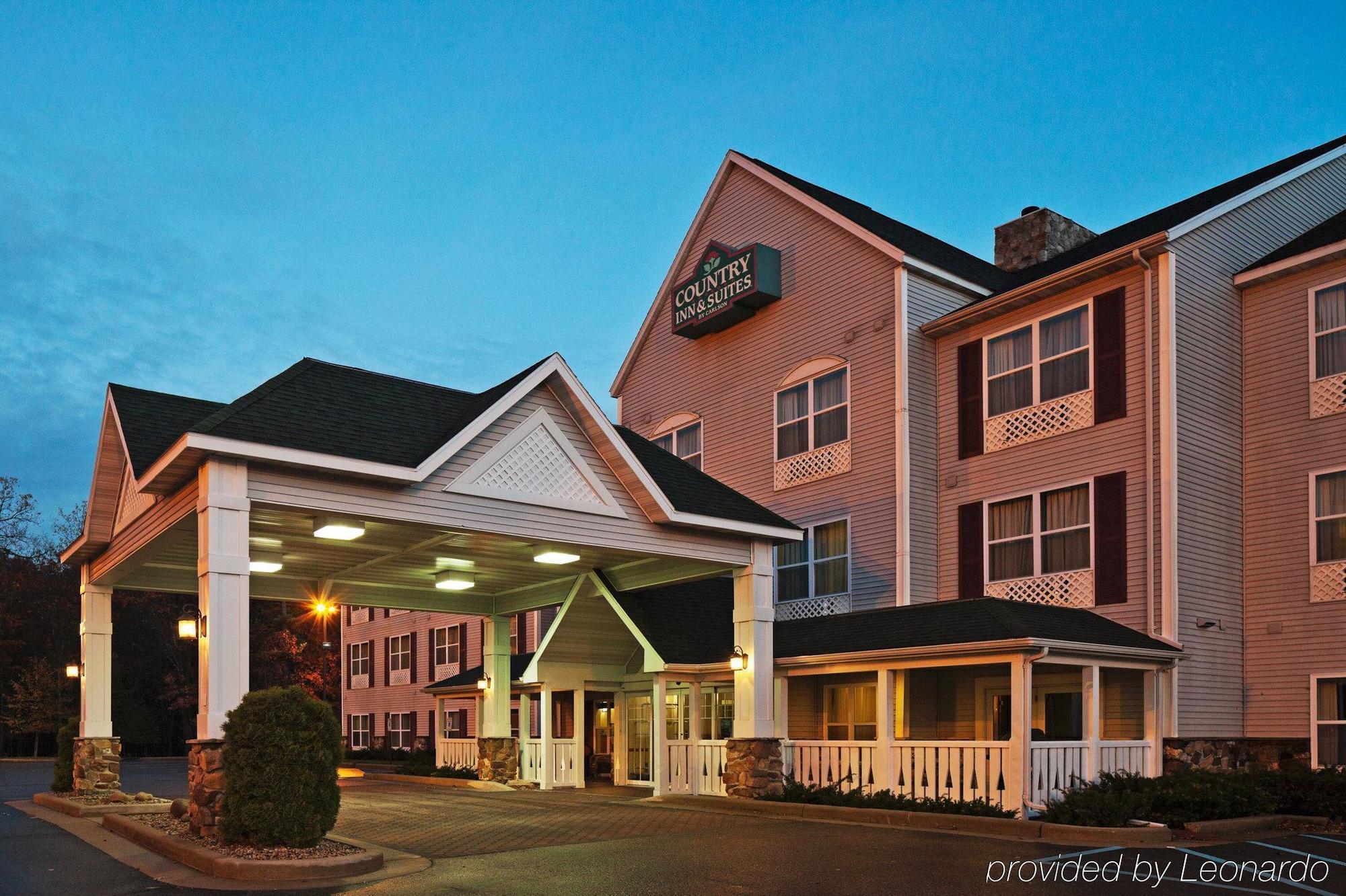 Country Inn & Suites By Radisson, Stevens Point, Wi Exterior photo